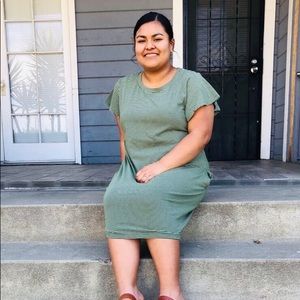 Meet your Posher, Perla